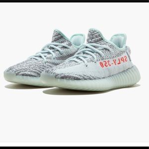 YEEZY size 5 (men’s) Blue Tint Sneakers!